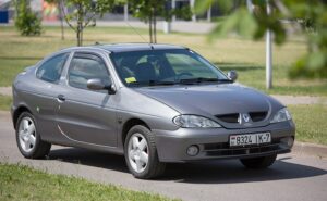 RENAULT MEGANE COUPE 1995-2002